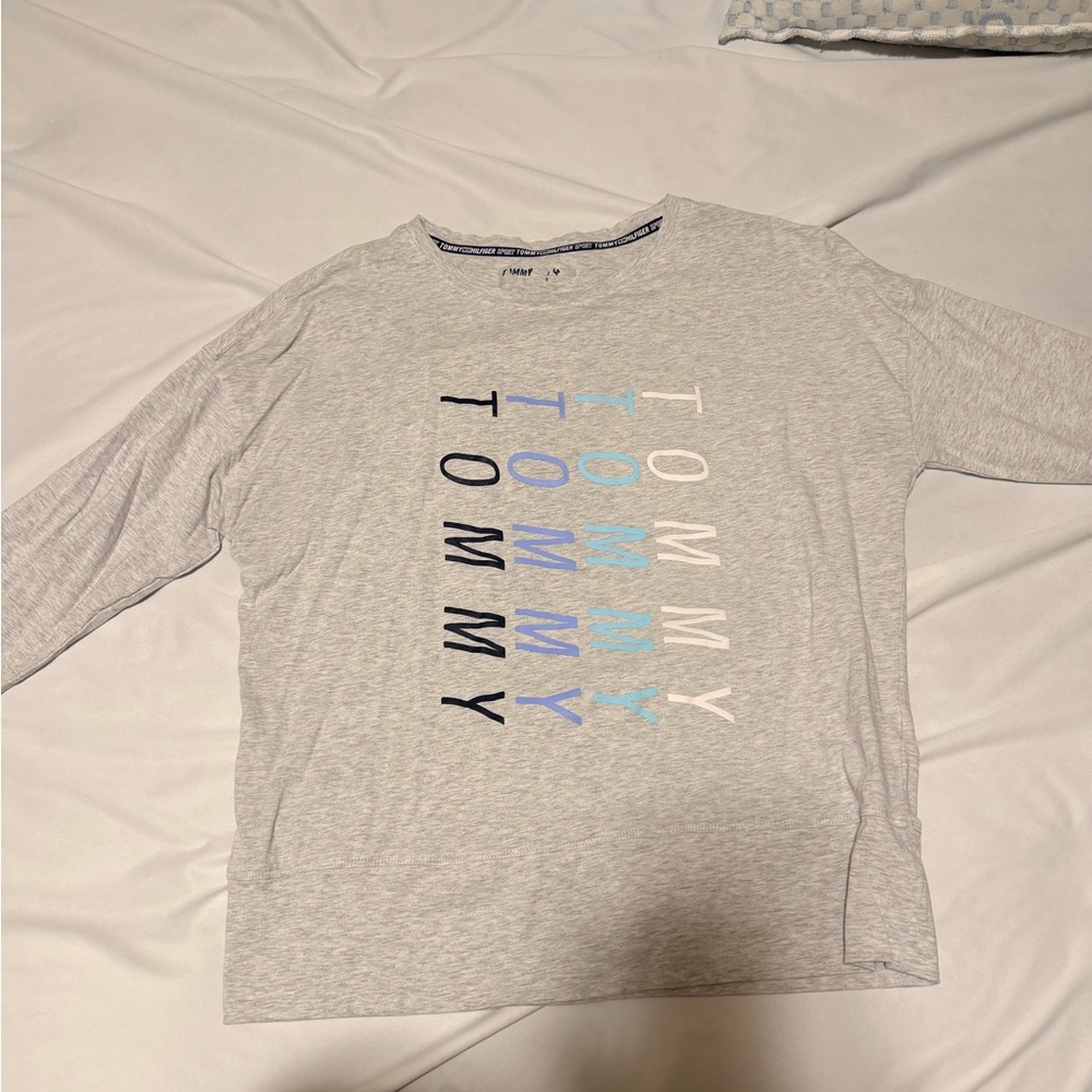 Tommy Hilfiger Gray Tee with Multicolor Logo